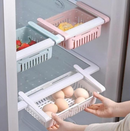 Cesto Organizador Retrátil e Ajustável (Gaveta Extra): A Solução Inteligente para Ganhar Espaço Vertical na Geladeira e Armários