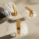 KIT 4/8 Ganchos Adesivos de Luxo (Alta Fixação) Sem Furos na Parede: A Solução Elegante e Forte para Pendurar Toalhas e Roupões