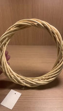 Base de Guirlanda Rústica em Rattan Natural 30cm: Crie e Decore Seu Enfeite de Porta Único (Para Artesanato e Decoração DIY)