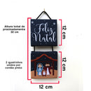Ornamento de Natal Sagrado Jesus, Maria e José: Enfeite de Porta/Parede com a Essência da Fé e Tradição (Peça Central e Reverente)